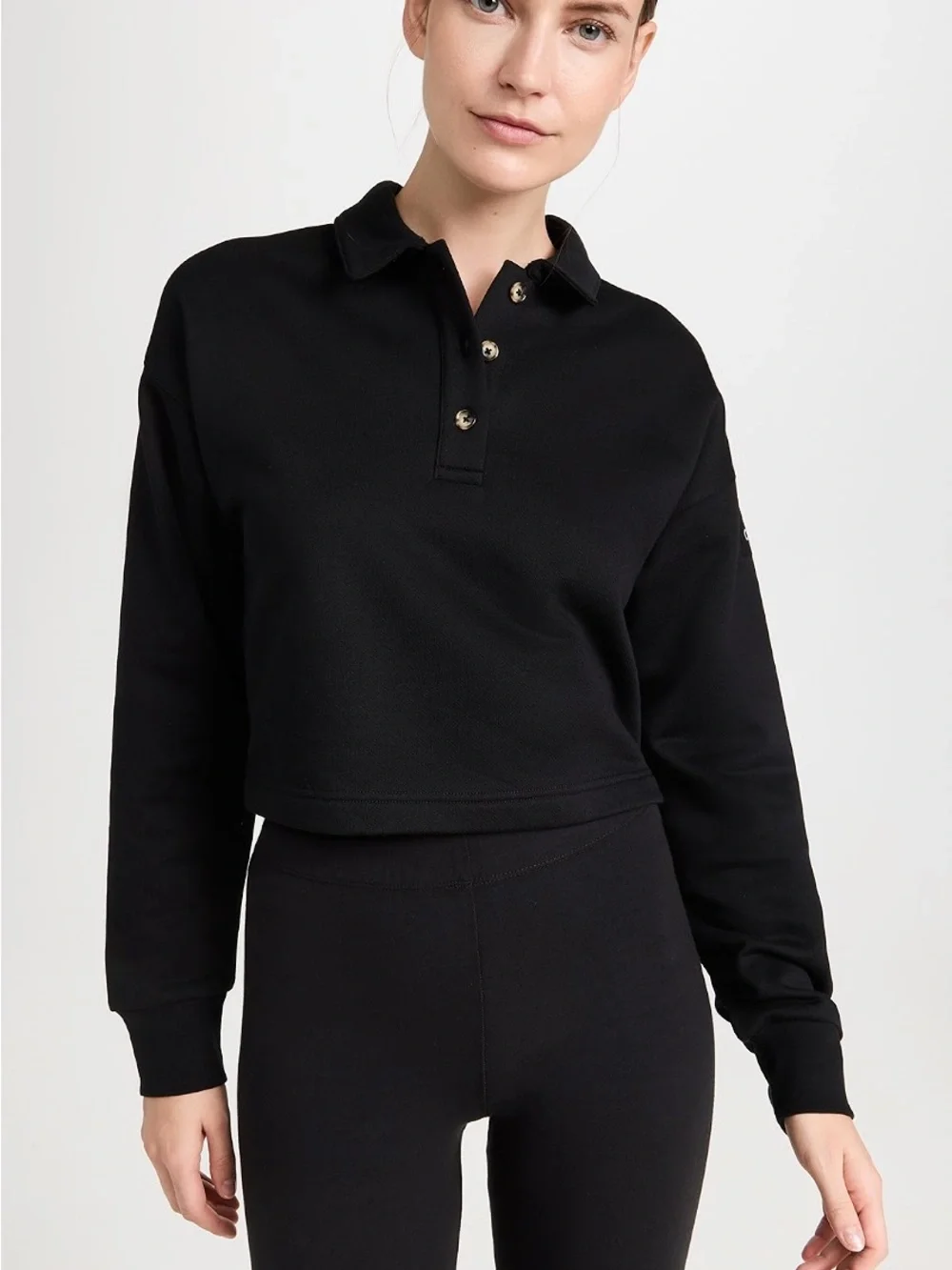 NWT Alo Yoga Polo  Henley Sweatshirt Medium Black Long Sleeve Button Collar Logo